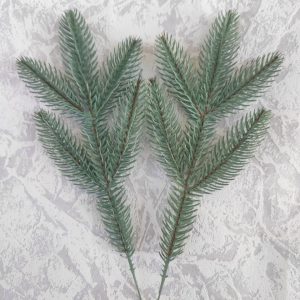 Гілка ялинки лита блакитна №4. Штучна хвоя. Литі гілочки ялини. Ялинкові гілочки.